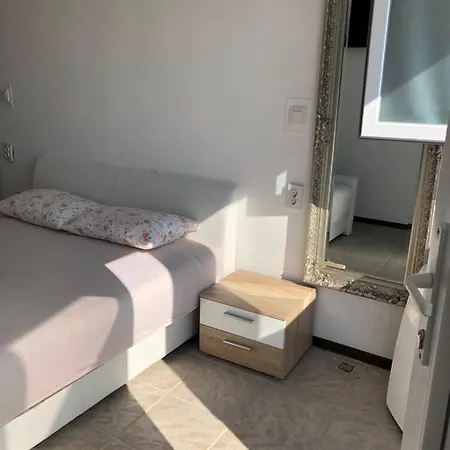 Josephina krevet i doručak